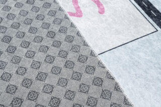 Vloerkleed Emma Kinderkamer Blauw Grijs Hinkelen Antislip