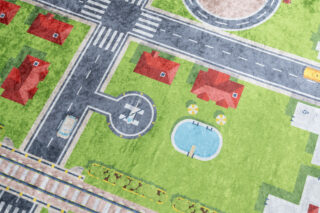 Vloerkleed Emma Kinderkamer Groen Grijs Stad Antislip