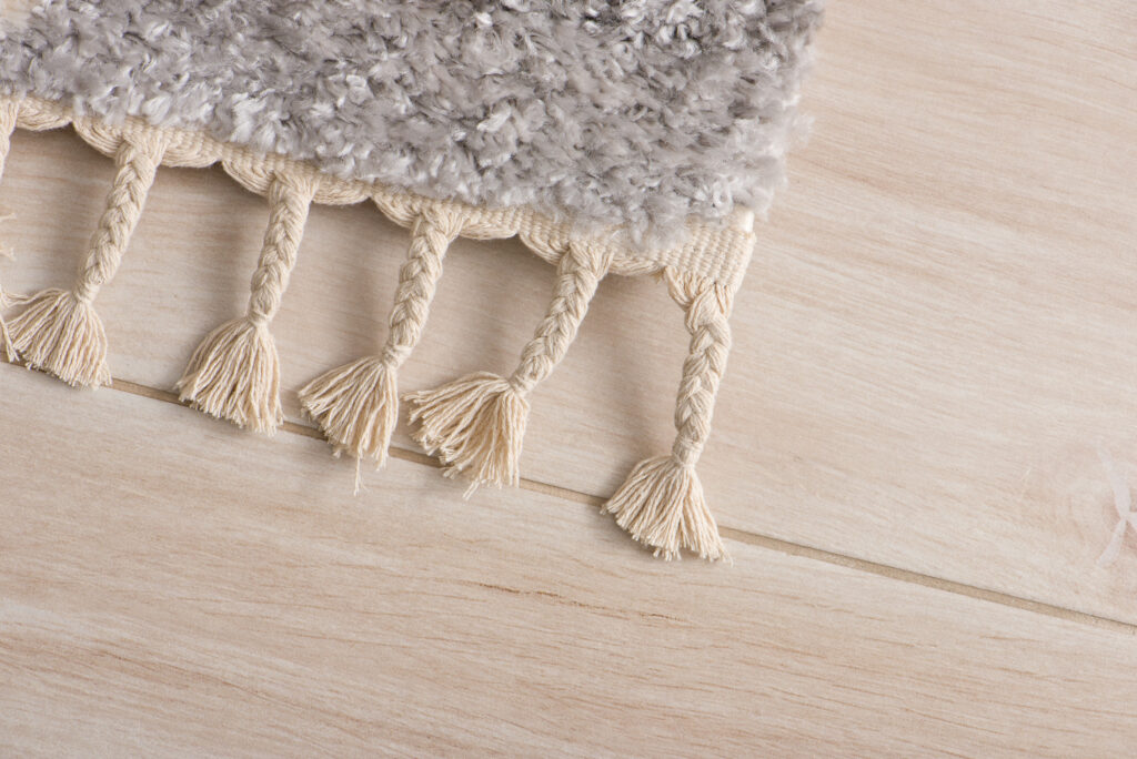 Vloerkleed Versay Fringes Grijs Kwastjes Boho Duurzaam Design