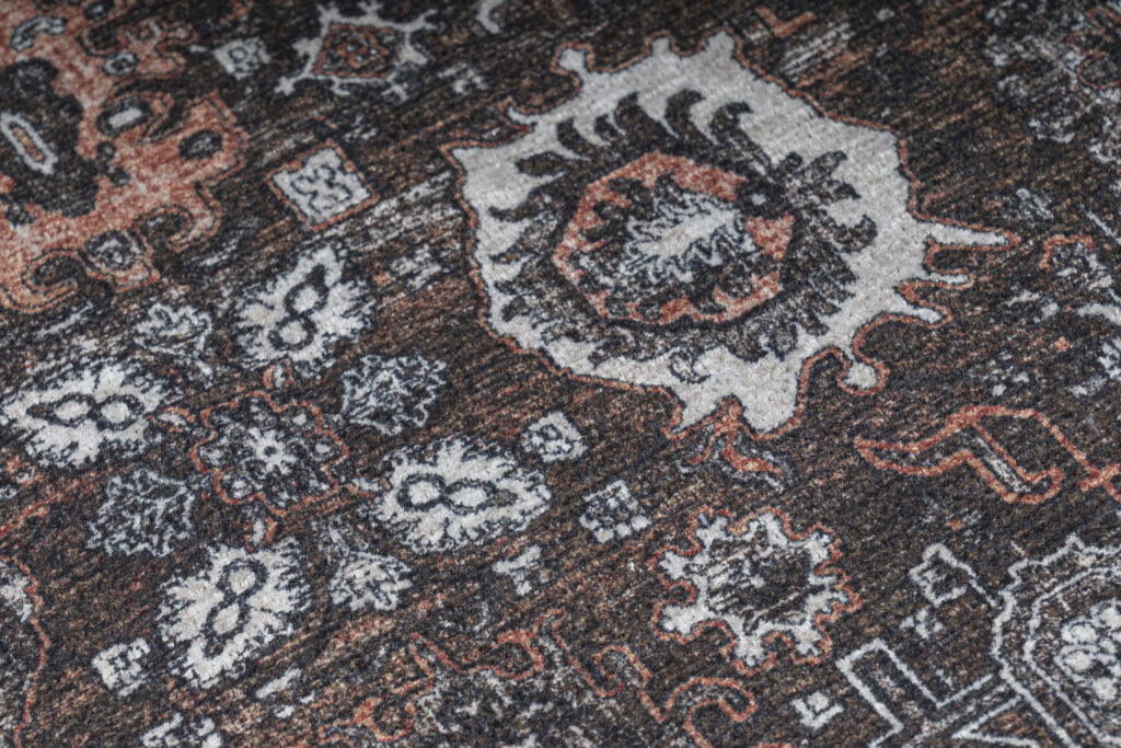 Vloerkleed Ritz Bruin Zwart Ornamenten