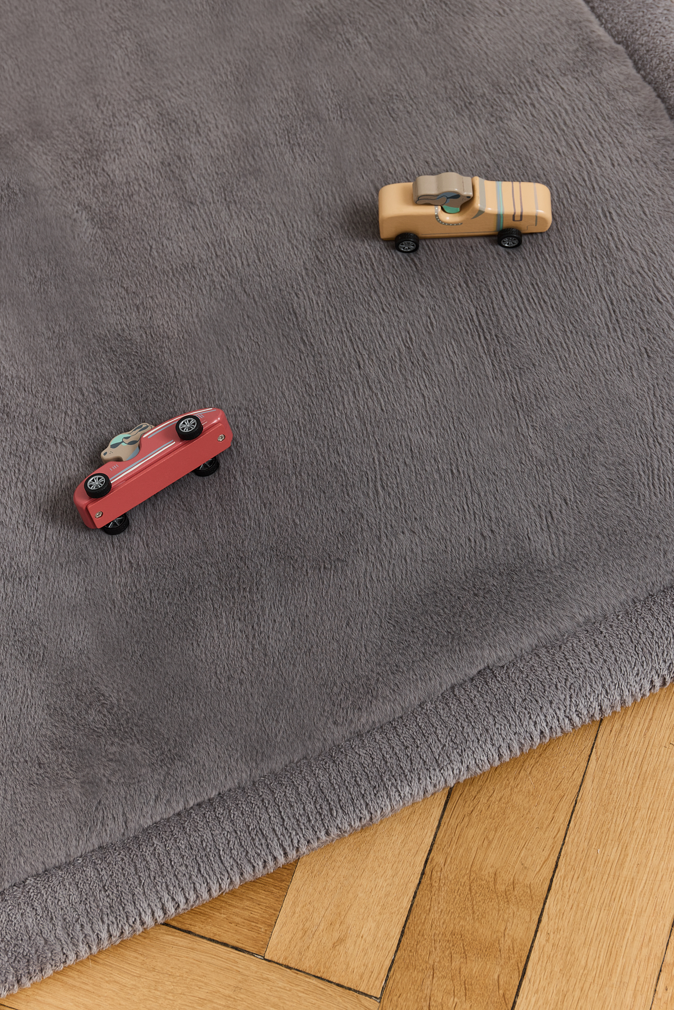 Kinderkleed Fluffin Vierkant Donkergrijs