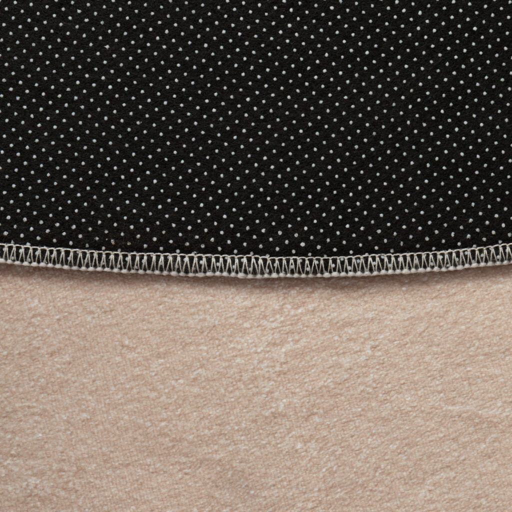 Vloerkleed Wisp Met Onregelmatige Vorm Beige