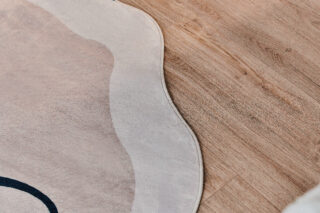 Vloerkleed Wisp Met Onregelmatige Vorm Beige