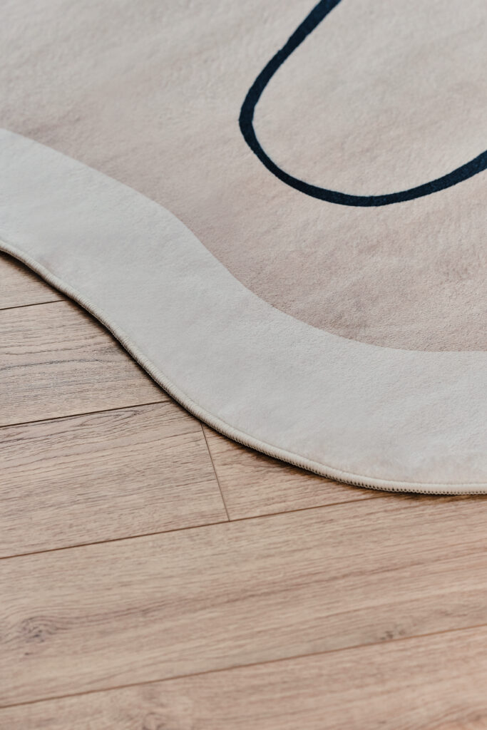 Vloerkleed Wisp Met Onregelmatige Vorm Beige